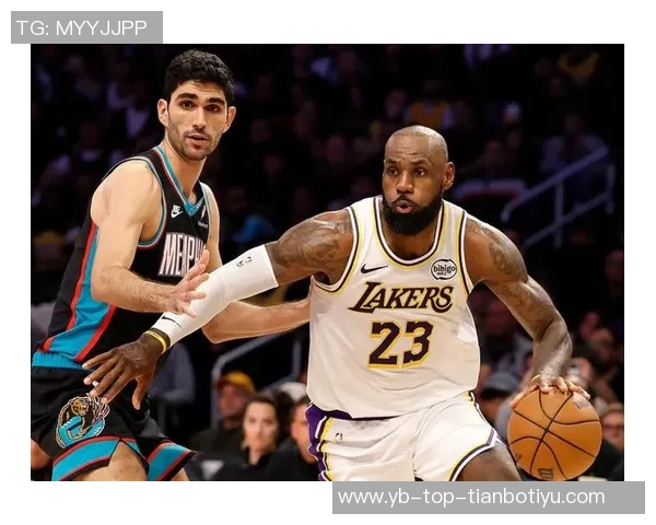 詹姆斯助攻总数达13691次距离超越保罗仅差71次